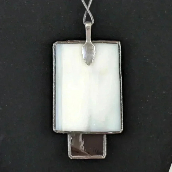 Vintage Handmade Art Deco Stained-Glass Pendant - Picture 4 of 5